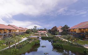 Hilton Hyderabad Genome Valley Resort & Spa